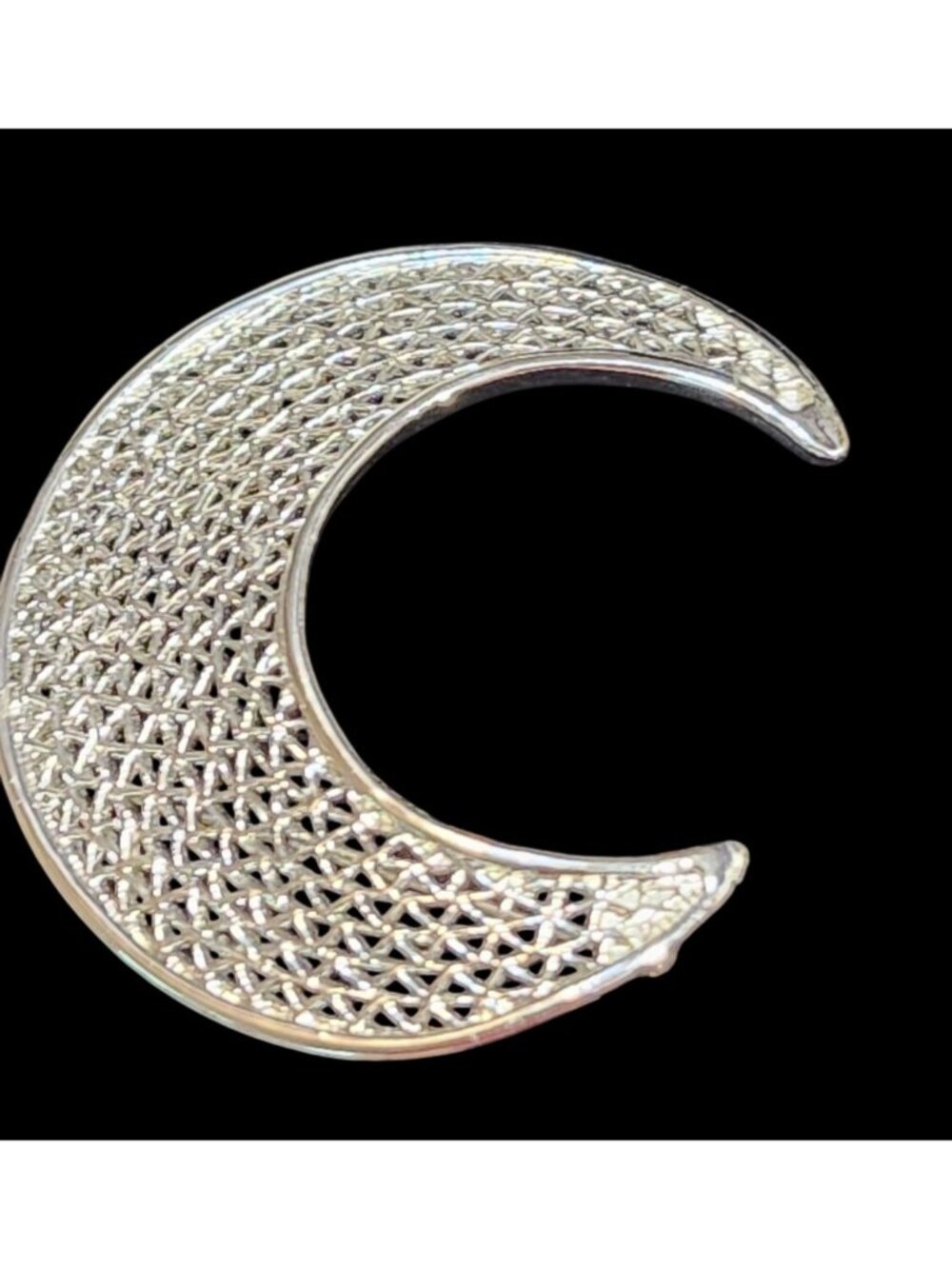Vintage Silver Tone Mesh Crescent Moon Pin Brooch Celestial Jewelry Elegant Acce